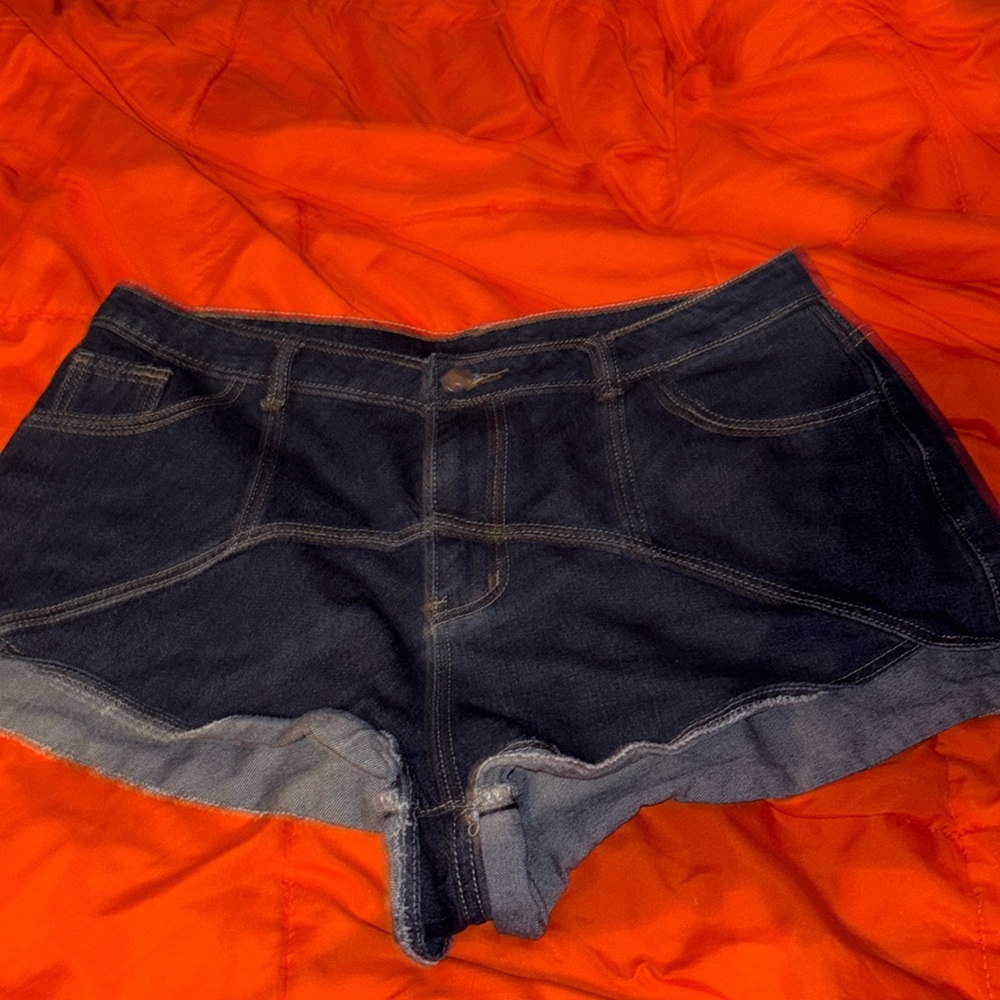 SHEIN Curve Shorts Size 2XL